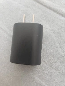 Blackberry RIM-C-0004ADU00 USB AC Charger Adapter Power Plug - Black - Picture 1 of 2