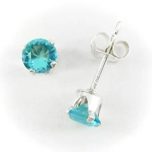 Pendientes redondos de 4 mm con circonita cúbica azul aguamarina en plata de ley sólida - ¡NUEVOS! - Imagen 1 de 7