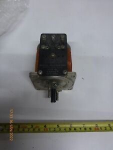 Variac, 120V, small, General Radio Company, Type W2, multiple tappings