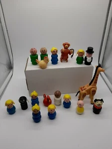 Vintage Fisher Price Little People Wood Wooden lot people and animals monkey - Picture 1 of 11