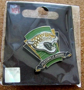 2013 Jacksonville Jaguars logo on field lapel pin NFL - Picture 1 of 1