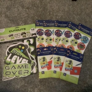 Party Video Game Gamer Kids Birthday Party Lot Invitations, Stickers, Cutouts - Picture 1 of 4