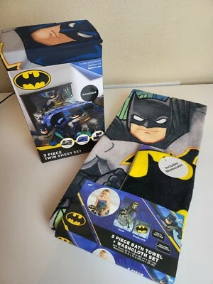 Batman 3pc Microfiber Twin Sheet Set, Brand New in Package + 2pc Bath Towel Set - Image 1 of 4