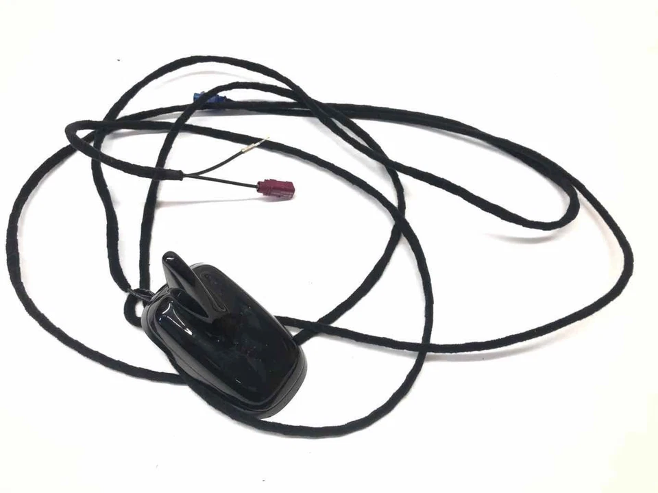 Audi TT 2012 2013 2014 antena montada en el techo 8J8035503B negro brillante LY9B Foto 1 de 4