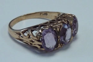 3.25 Gram 9K Yellow Gold Filigree Synthetic Amethyst Ring size 8.5 - Picture 1 of 7