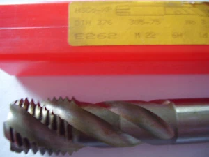 DORMER SKF Maschinengewindebohrer DIN 376 E262 M 22 HSCO 6H - Bild 1 von 2