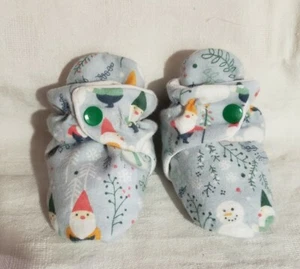 Custom Handmade No Kick Off Baby Slippers Booties - All sizes - fits reborn doll - Picture 1 of 4