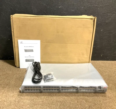 Microsemi PowerDsine 24 port PoE Injector PD-6524G/AC/M/F-US ✅❤️️ READ! - Image 1 of 4