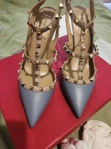 Valentino Rockstud Leather Heels Size 42 New With Box - Picture 1 of 10