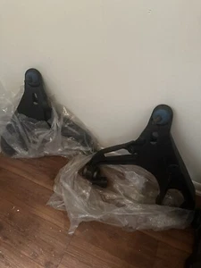 02-05 Dodge Ram 1500 Lower Control Arm with Ball Joints (front) - Picture 1 of 3