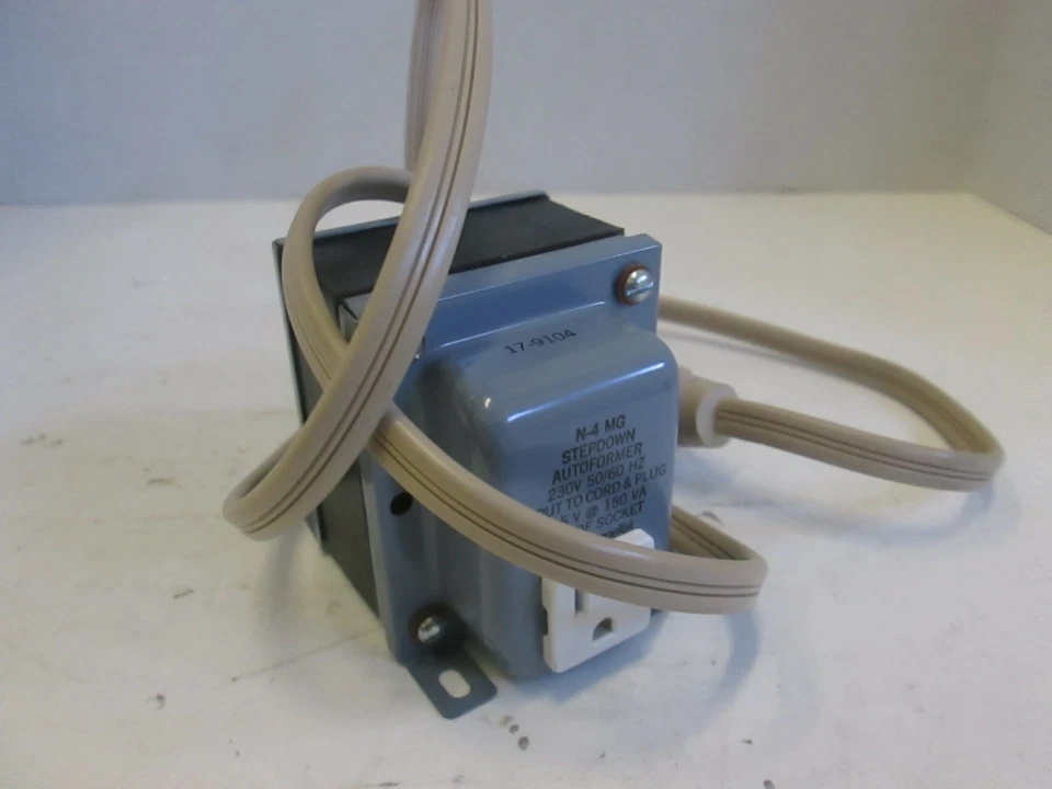 Magnetek, N-4 MG StepDown AutoFormer, 230V, 50/60Hz Input to Cord and Plug, Used - Image 1 of 3