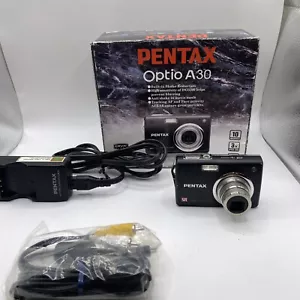 Pentax Optio A30 Digital Camera Complete (For Parts or Needs Repair) - Picture 1 of 3