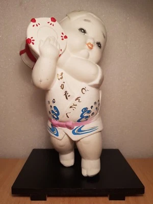 Vintage Japan Made Hakata Drum Boy Ceramic Figurine (20cm) - Image 1 of 4