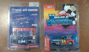 Jeff Gordon - 2 Autos - Pepsi Racing und Action Muscle Machines  - Bild 1 von 4