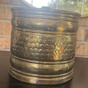 Vintage Hammered Brass Planter / Cachepot Mid Century Boho Farmhouse Decor - Picture 1 of 6