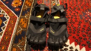 Zapatos de agua FiveFingers V-Aqua para hombre talla 13-14 Vibram 18M7301 negro/amarillo - Imagen 1 de 8