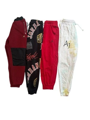 LOTE MISTO DE CALÇAS DE MOLETOM MASCULINAS NIKE Jordan  - Imagem 1 de 3