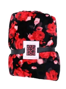 Victoria's Secret Vintage Red Floral Print Sherpa Blanket 50X60 New Htf - Picture 1 of 2