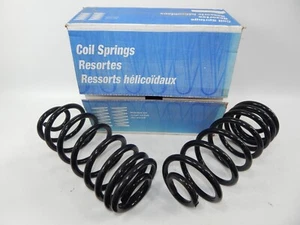 NEW TRW CC817 Coil Spring Set fits 79-90 Ford Crown Victoria Mercury - Foto 1 di 2