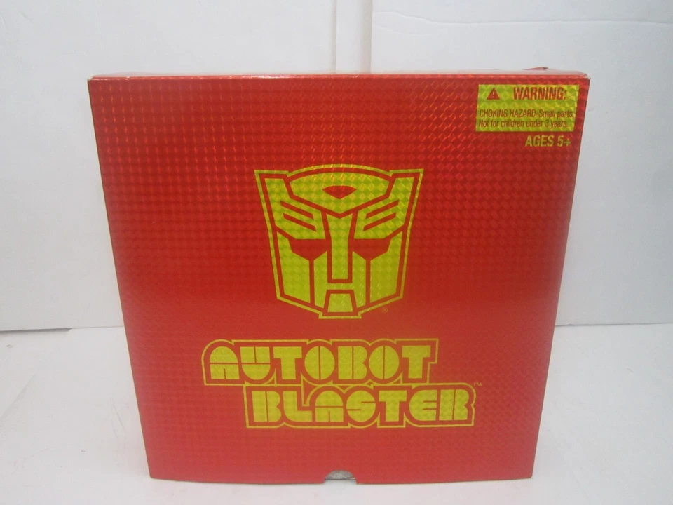 Transformers Universe Generation 1 G1 Series Autobot Blaster SDCC 2010 NISB