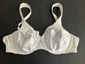 Playtex Cross Your Heart Bra 4179 Womens Size 44B Lace Trim Full Coverage White - Picture 1 of 8