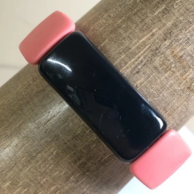Fitbit Inspire 2 Unisex Pink Band Health & Fitness Tracker Watch 7" NO CAHRGER - Image 1 of 4