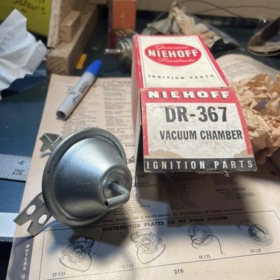 Niehoff N.O.S. DR-367 室内适合 Acadian pontiac (can) 雪佛兰漫步者暴风雨 — 第 1/4 张图片