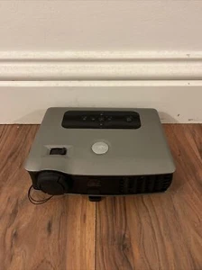 Dell DLP 3400MP Proiettore anteriore in custodia con cavi - Foto 1 di 3