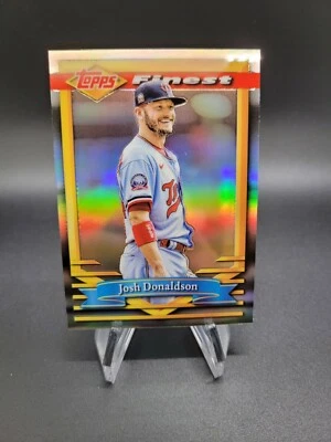 2021 TOPPS FINEST FLASHBACKS JOSH DONALDSON REFRACTOR #72 MINNESOTA TWINS - Image 1 of 4