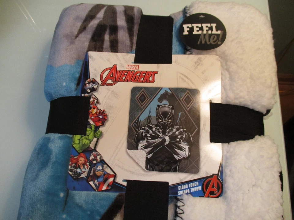 Marvel Black Panther 50in x 60in Cloud Touch Sherpa Throw Blanket Home