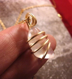 LUMINOUS FANTASY AURA TITANIUM CRYSTAL NECKLACE BRONZE GOLD REIKI #14 - Picture 1 of 3