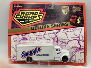 1995 ROAD CHAMPS DELUXE SERIES SNAPPLE DELIVERY TRUCK - Picture 1 of 1