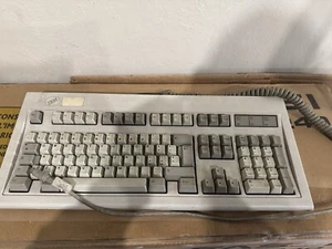 Tastiera IBM PS/2 1391404 - Foto 1 di 4