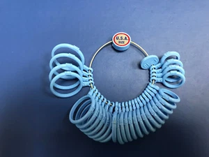 JUEGO DE HERRAMIENTAS DE JOYERÍA MEDIDOR DE ANILLO DE DEDO DE PLÁSTICO - Imagen 1 de 2