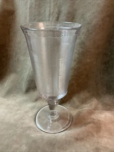 1890er viktorianisches gepresstes Muster Glas klar Spule/Faden Sellerie Vase - Bild 1 von 6