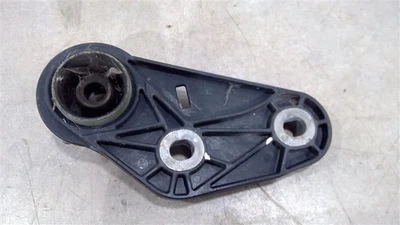 GMC 2018-2023 TERRENO SILENCIADOR ESCAPE TRASERO LADO PASAJERO 84205378 Foto 1 de 4