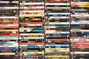 DVDs - DRAMA THRILLER ROMANCE DVD lot Pick Choose DVDs w/ Flat Shipping No Limit - Picture 1 of 35