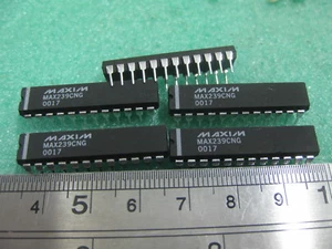 1x MAX239CNG +5V, multicanal RS-232 3 controladores/5 receptores MAX239 - Imagen 1 de 2