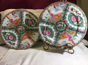 Paar 2er Set antike chinesische Rose Medaillon Porzellan Teller 10 1/4" schön - Bild 1 von 24