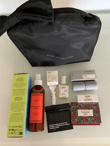 Niche Beauty Bag Box, Dr. Levy, Gitti, Simihazebeauty, Goop Glow - Bild 1 von 4