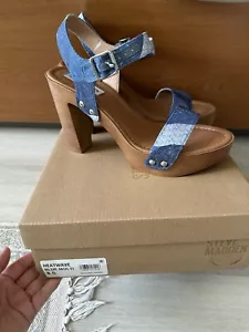 New With Box, Steve Madden Platform Sandals, Size 8.5 - Picture 1 of 5