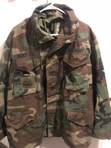 Vintage M-65 Field Jacket Woodland Camo US Army MiliIary Medium Regular - Picture 1 of 7