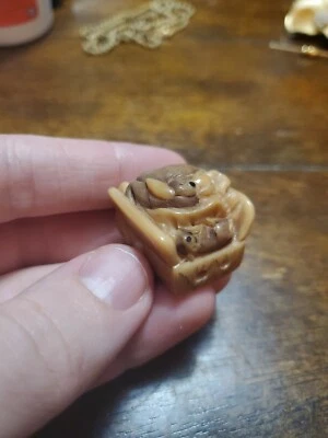 老式Tagua Nut Netsuke雕像 — 第 1/4 张图片