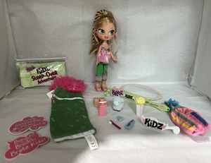 Bratz Kidz Sleep-Over Adventure Cloe MGA Entertainment Blonde Braids - Picture 1 of 9