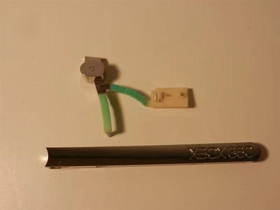 Microsoft Xbox 360 Silver OEM Replacement Eject Button & Bezel For Disc Tray - Image 1 of 3