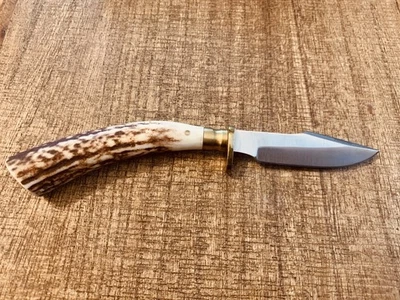 Faca de caça de lâmina fixa Steel Stag Small Hunter nova na caixa, cabo de veado, protetor de latão - Imagem 1 de 4