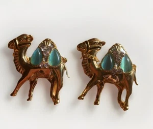 Camel Brooches Rhinestone And Blue Stones Gold Metal Tone (2) - Picture 1 of 3