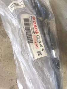 Yamaha YZ250F Throttle Cable 5XC-26302-G0 New OEM - Picture 1 of 2