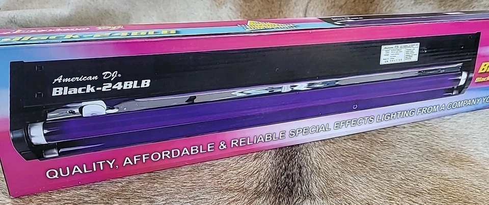 American DJ BLACK-24BLB 24" UV Negro Luz Y Accesorio Nuevo Foto 1 de 4