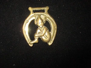 Vintage British Horse Brass Design Medallion - Picture 1 of 3